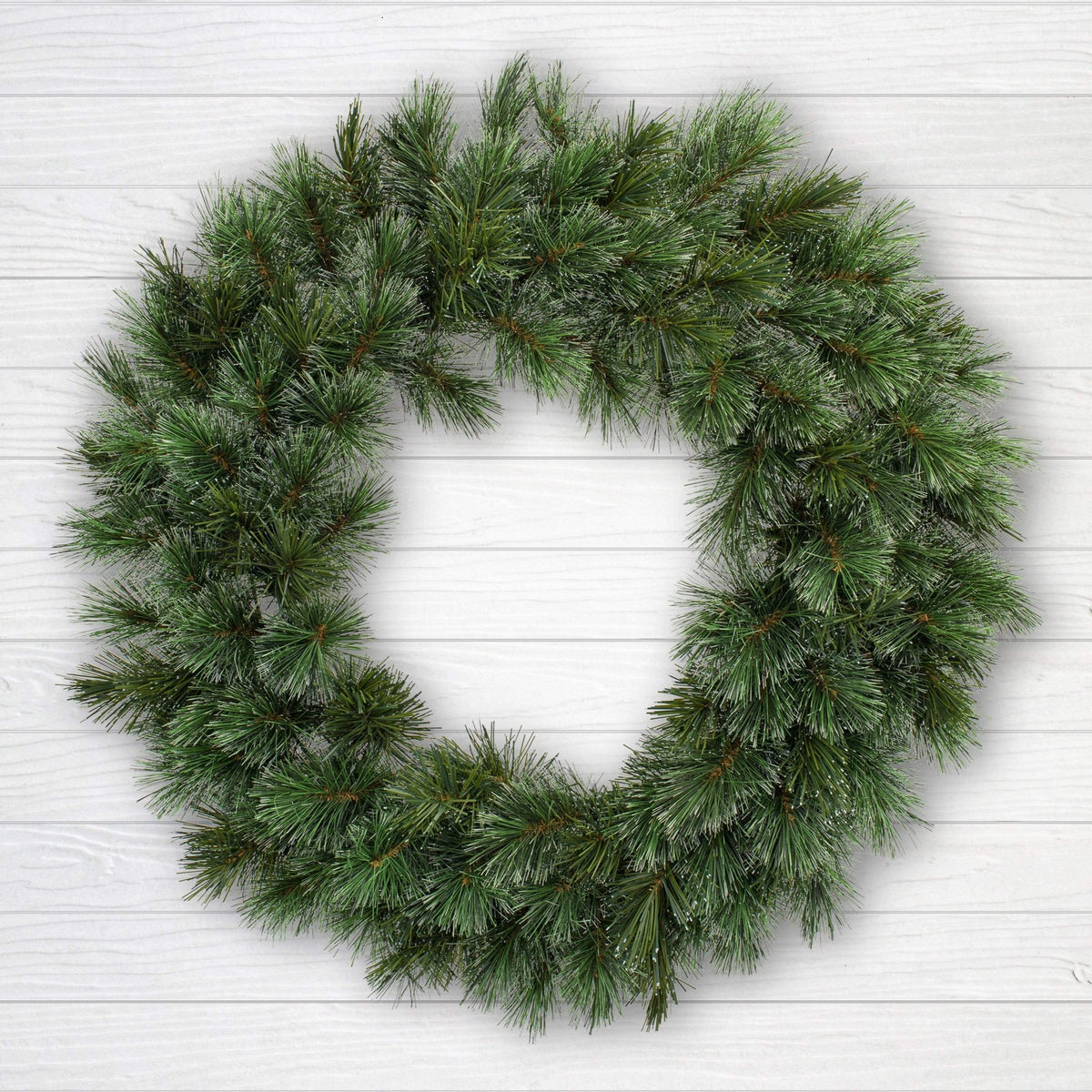 Colorado Frosted Wreath (76cm)